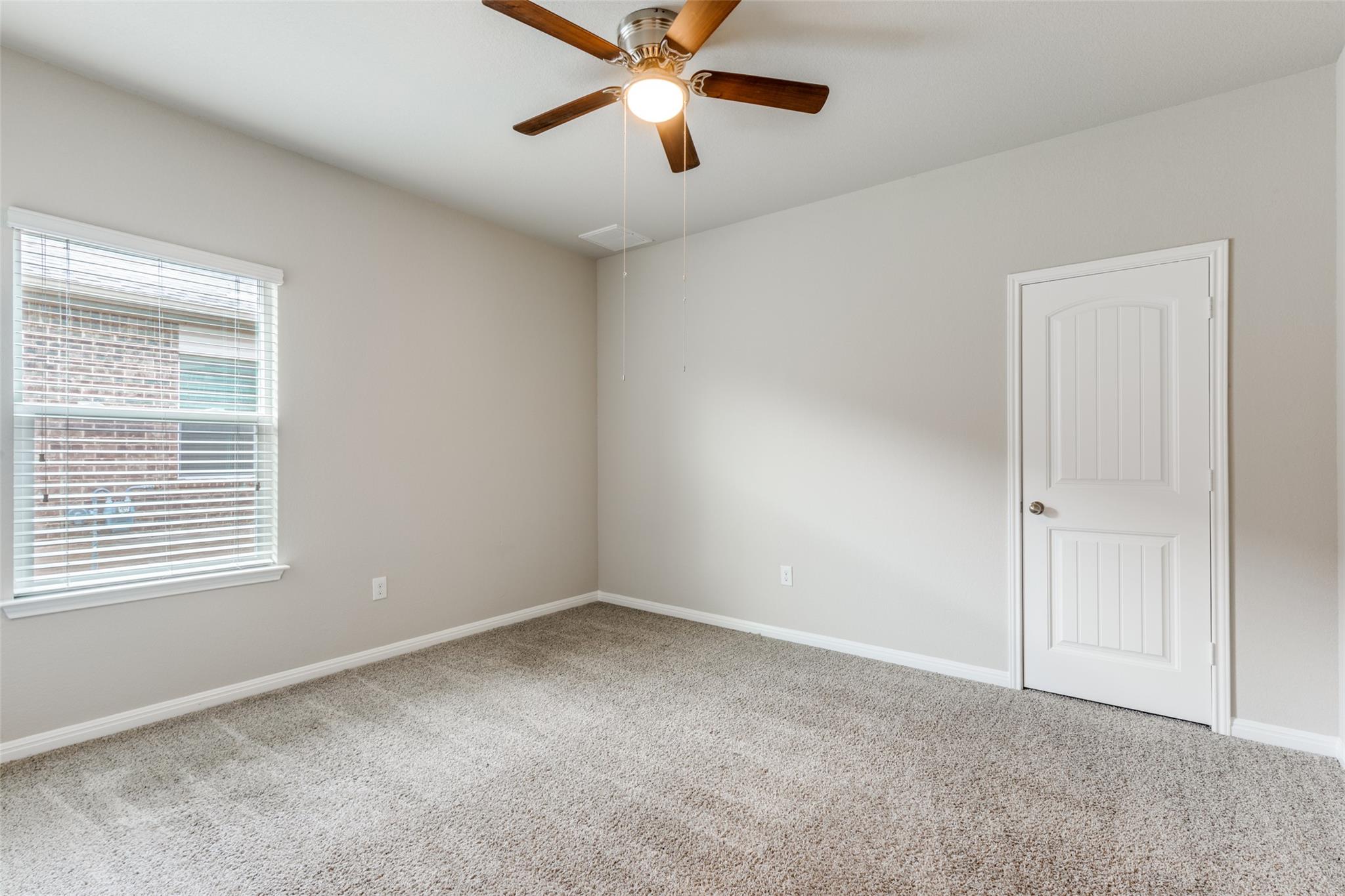 348 Shiner Ln, Georgetown, TX 78626