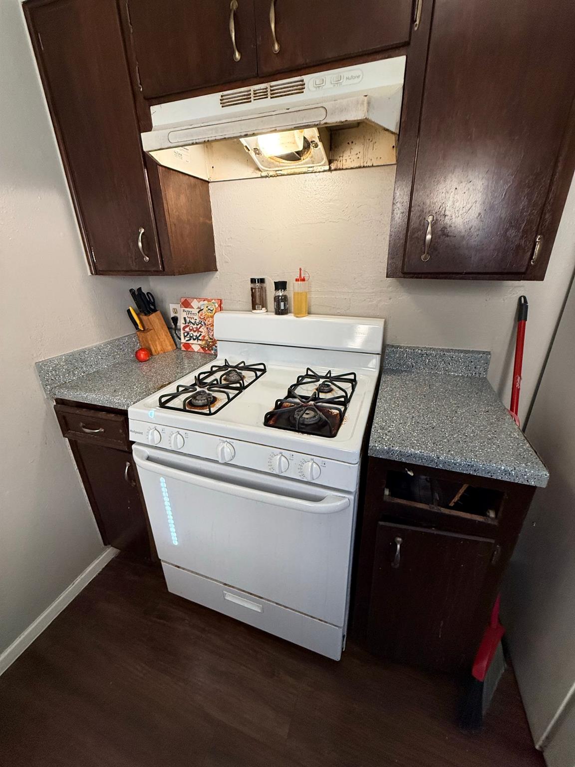 1901 Magnolia Dr, Round Rock, TX 78664