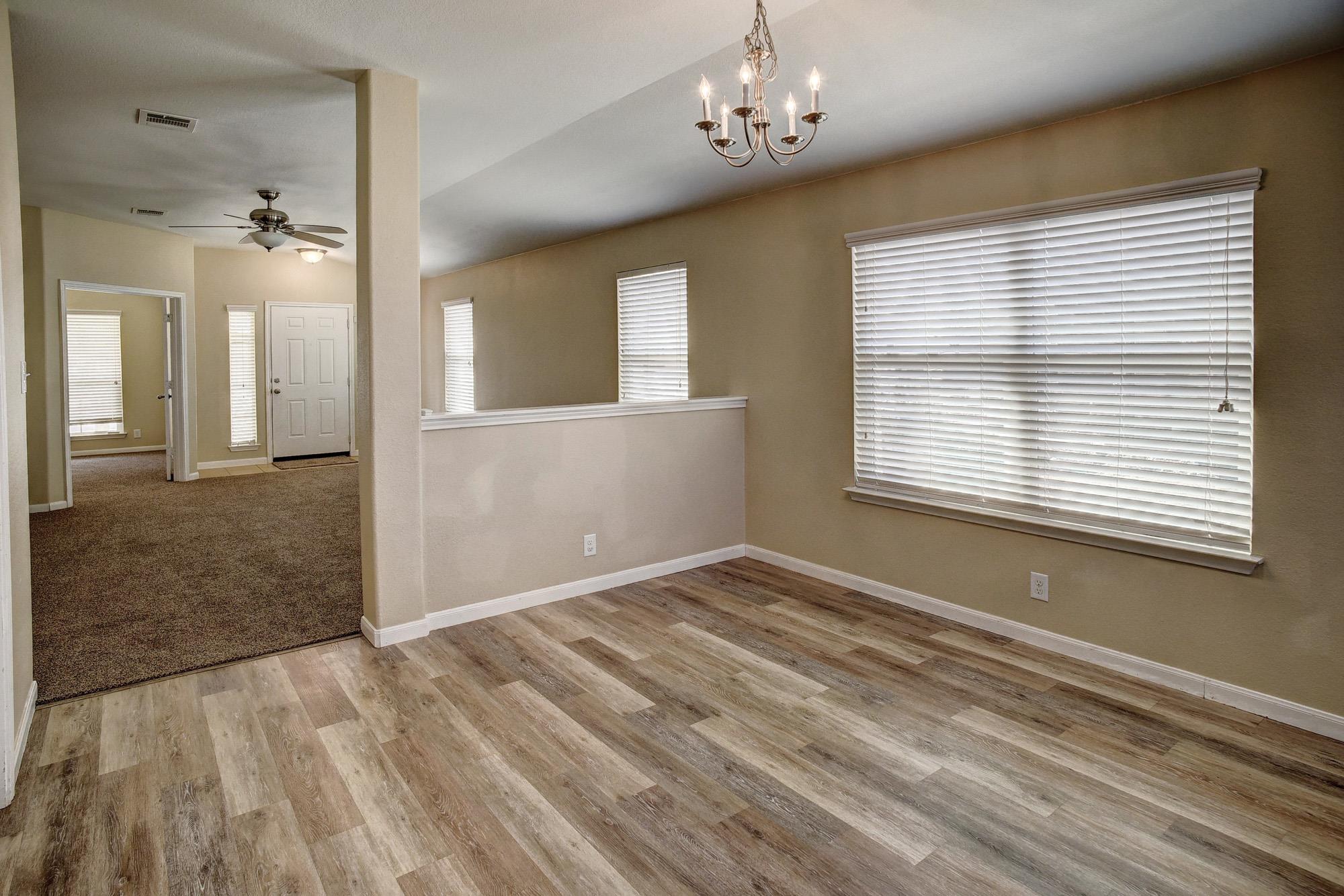 319 Wild Cat Dr, Bastrop, TX 78602