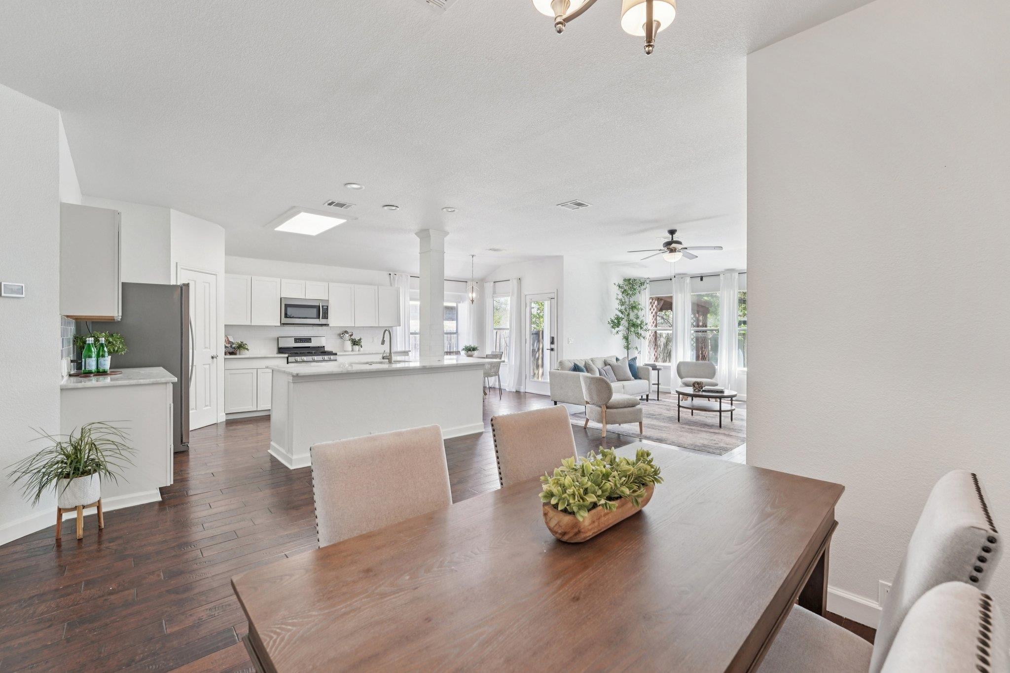 2220 Kerr Trl, Cedar Park, TX 78613