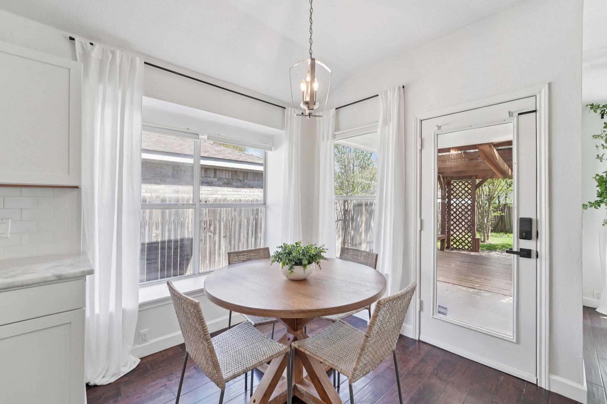 2220 Kerr Trl, Cedar Park, TX 78613