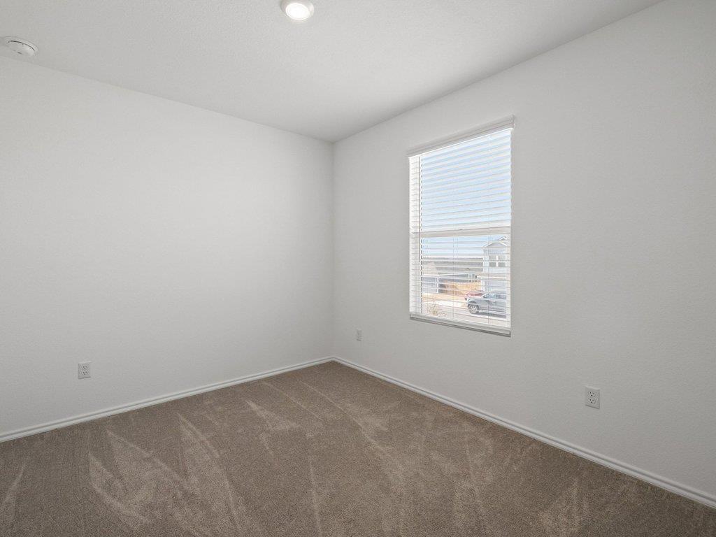 539 Commander Abbott Dr, Jarrell, TX 76537