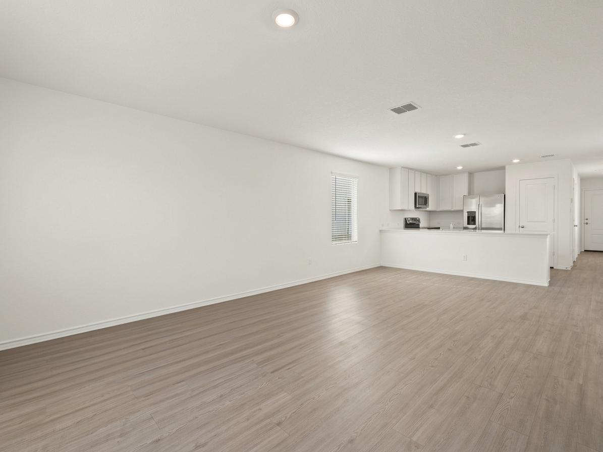 539 Commander Abbott Dr, Jarrell, TX 76537