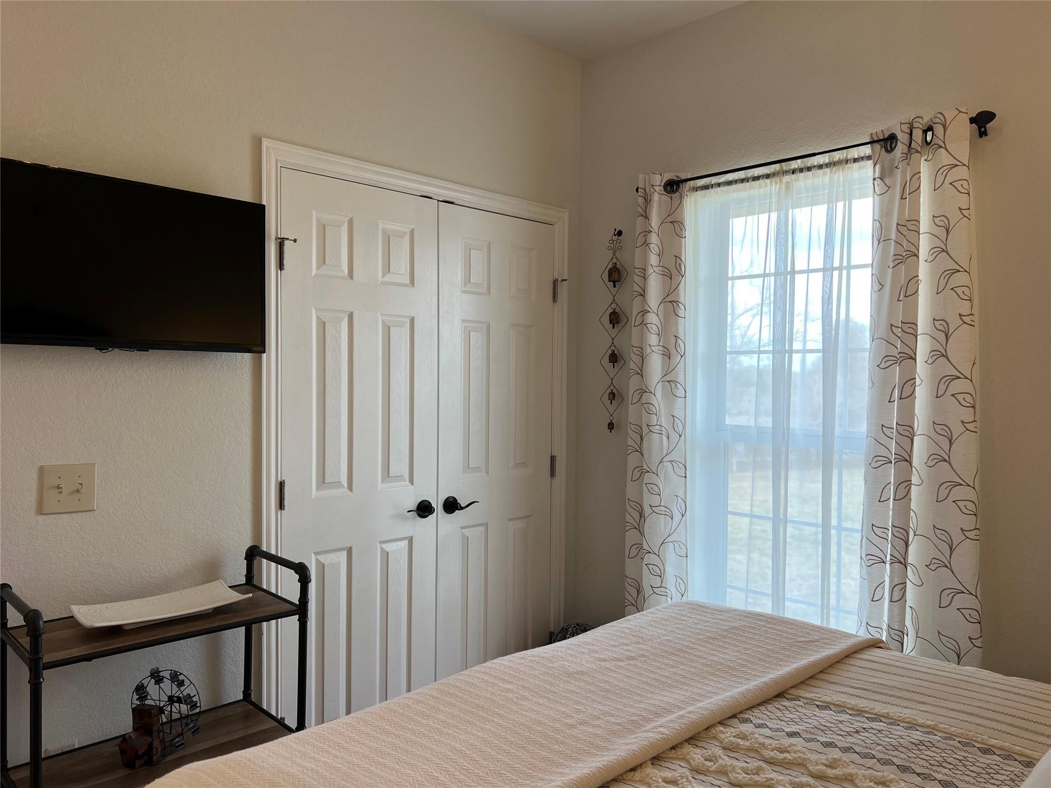 1516 Old Luling Rd, Lockhart, TX 78644