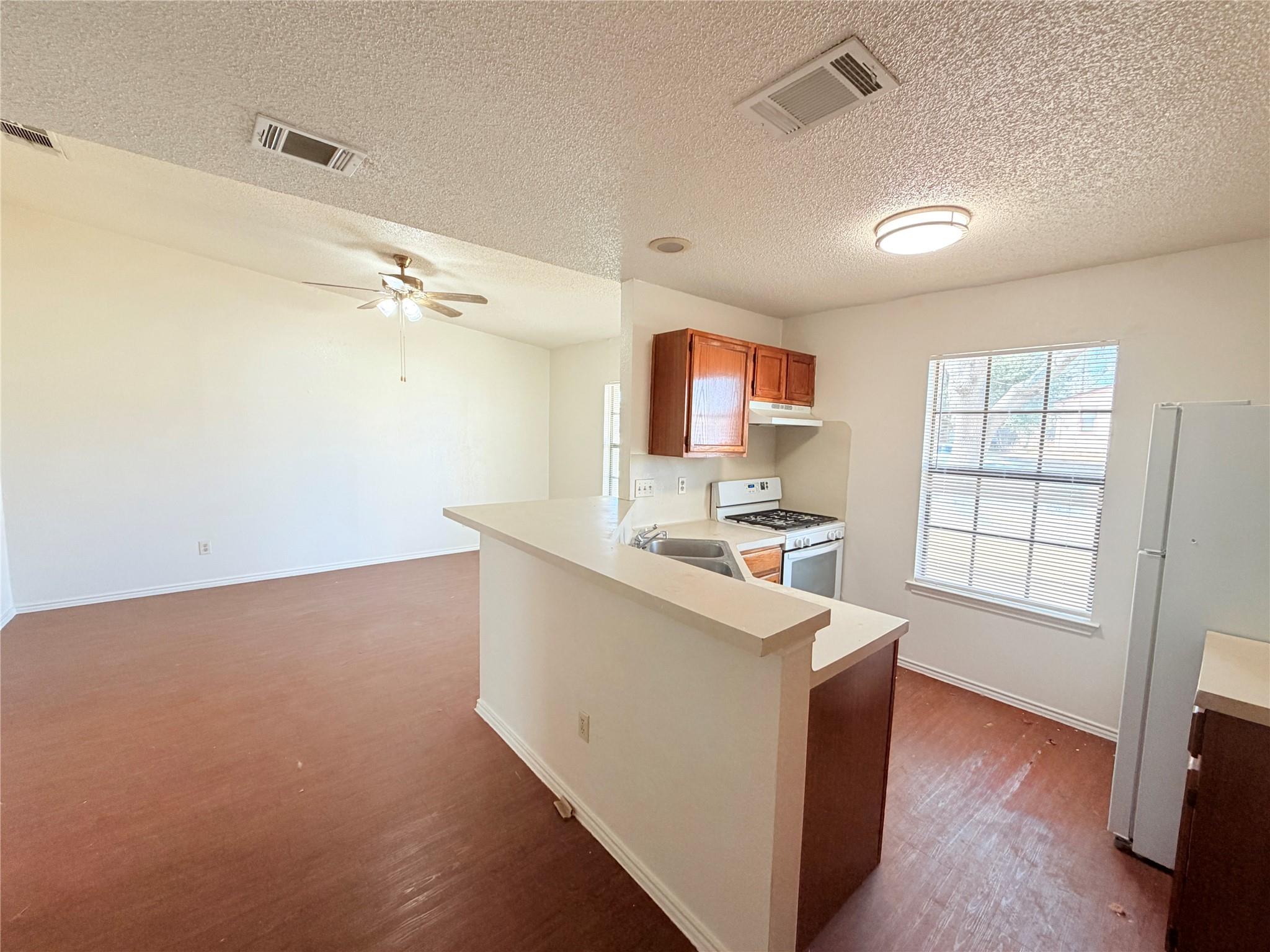 1213 Ridgemont St, Round Rock, TX 78664