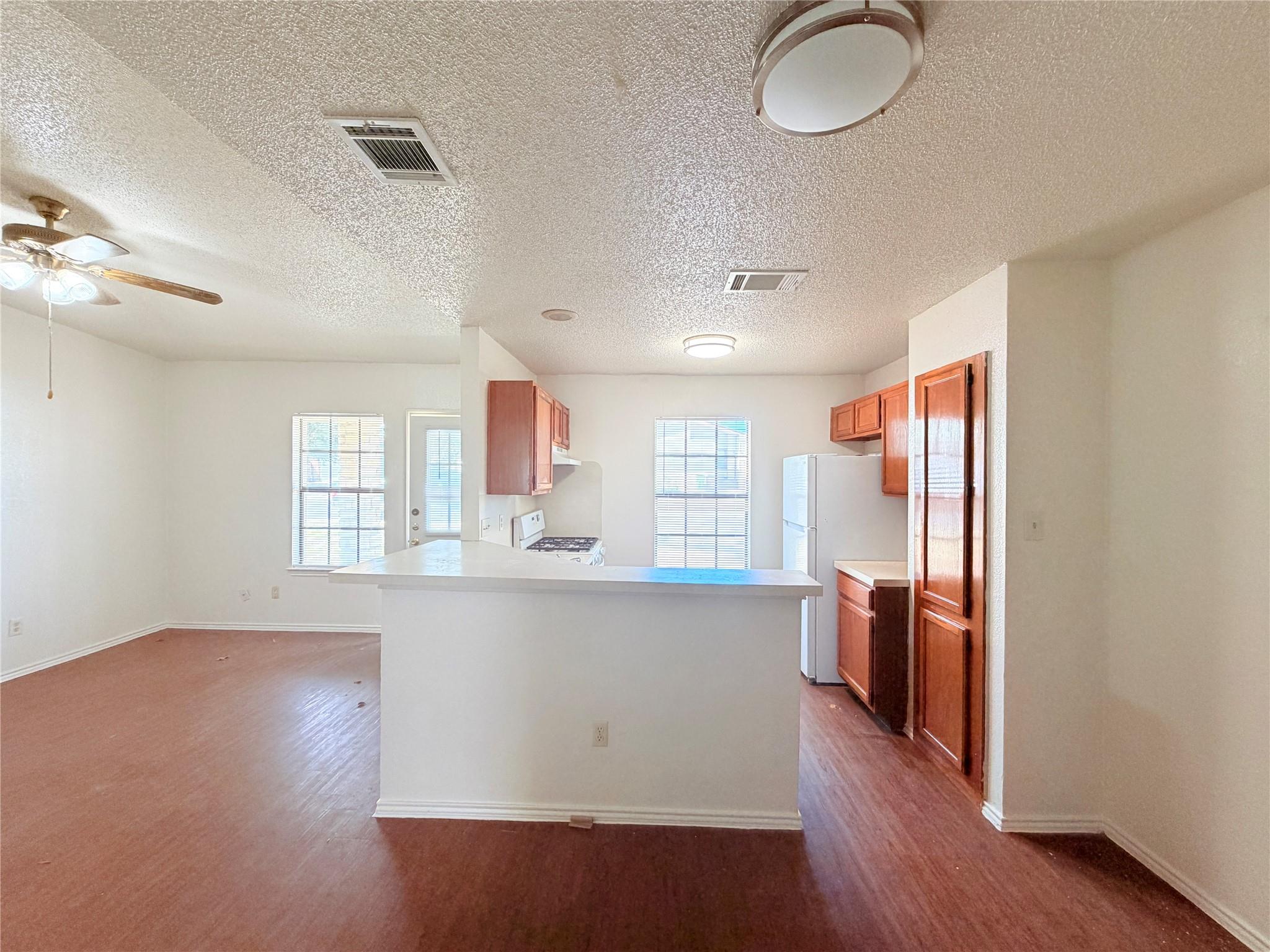 1213 Ridgemont St, Round Rock, TX 78664