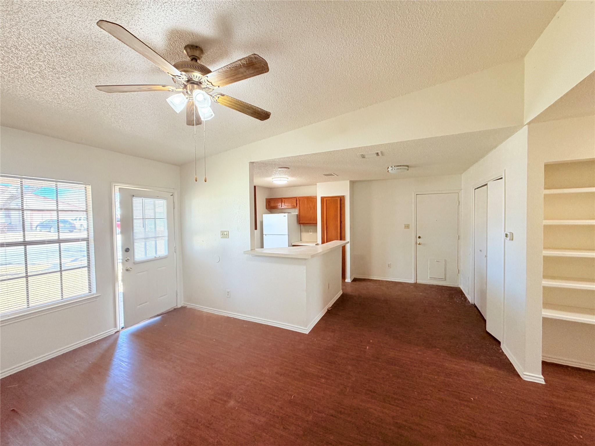 1213 Ridgemont St, Round Rock, TX 78664