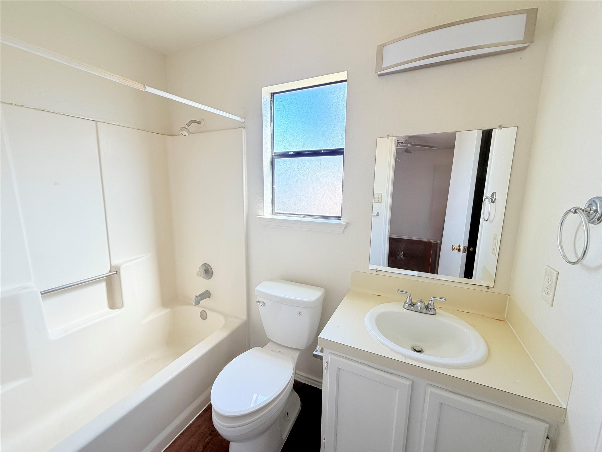 1213 Ridgemont St, Round Rock, TX 78664