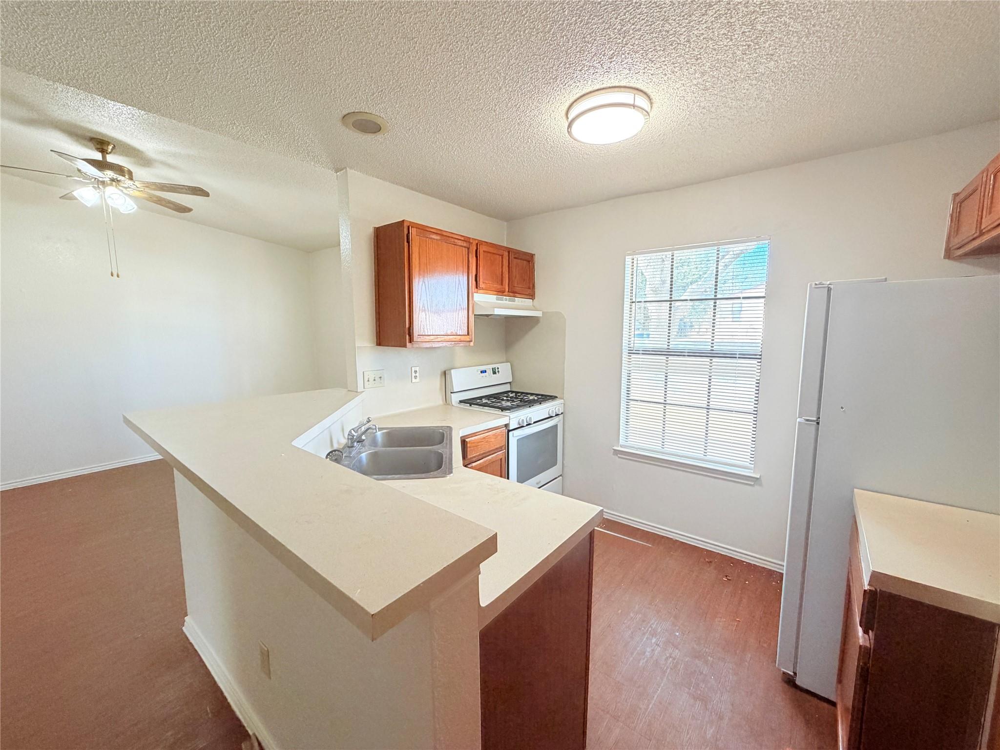 1213 Ridgemont St, Round Rock, TX 78664