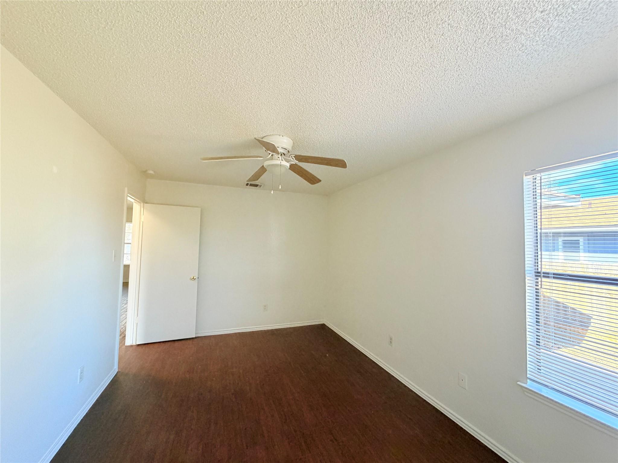 1213 Ridgemont St, Round Rock, TX 78664