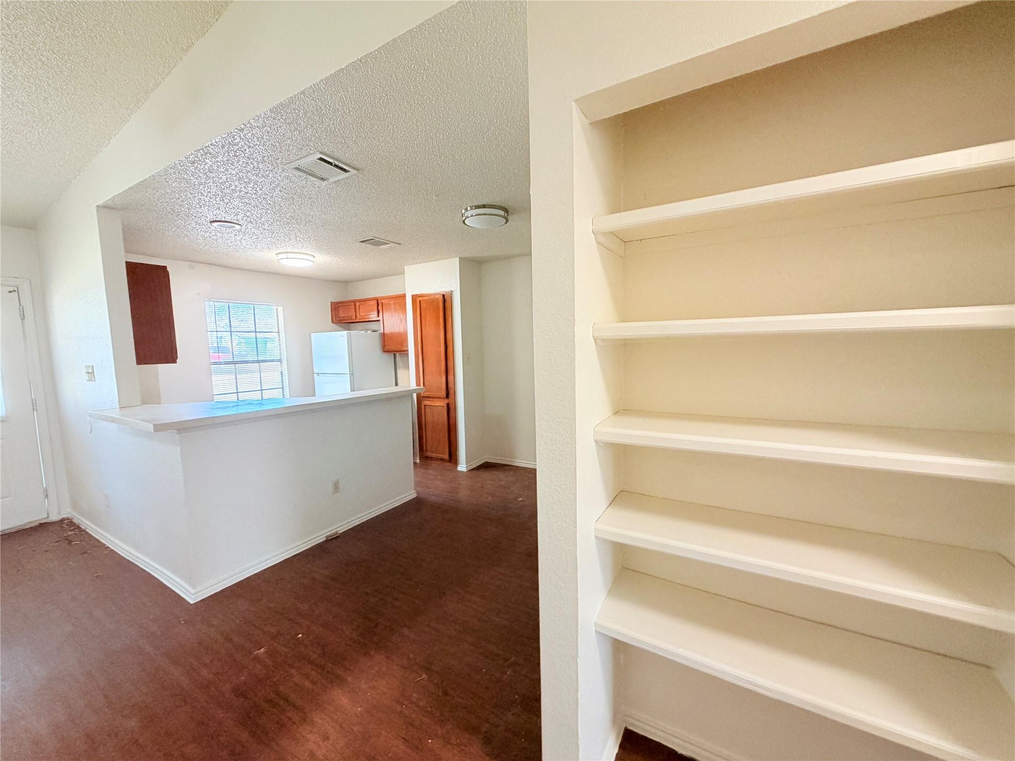 1213 Ridgemont St, Round Rock, TX 78664