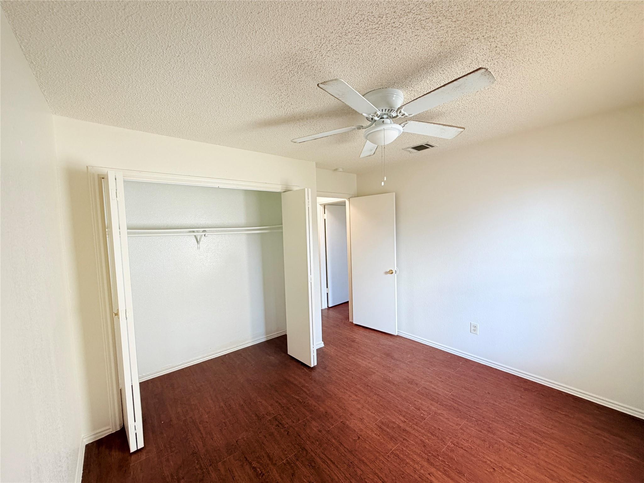 1213 Ridgemont St, Round Rock, TX 78664