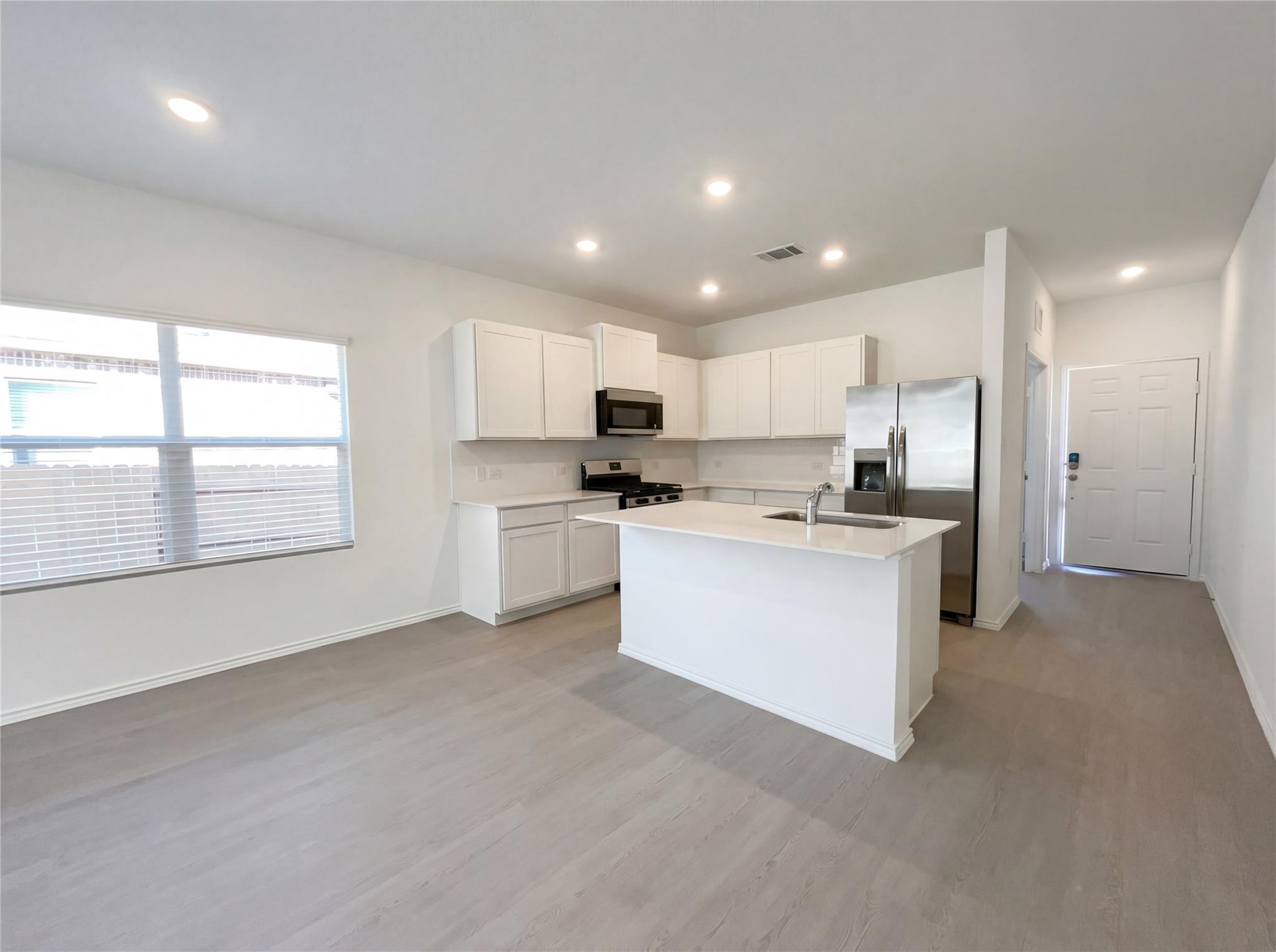 177 Cibolo Creek Loop, Bastrop, TX 78602