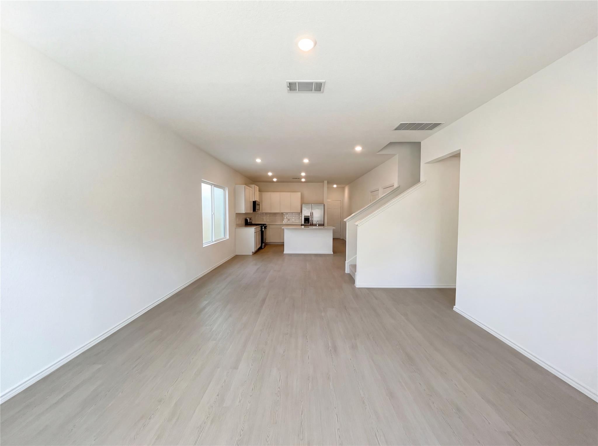 177 Cibolo Creek Loop, Bastrop, TX 78602