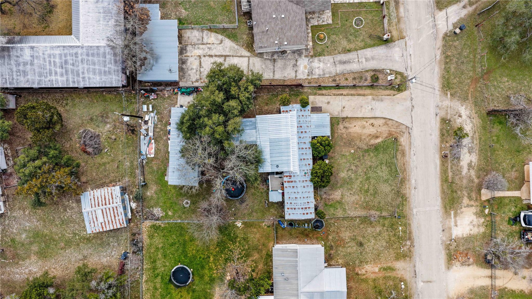 181 Dobie Dr, Wimberley, TX 78676