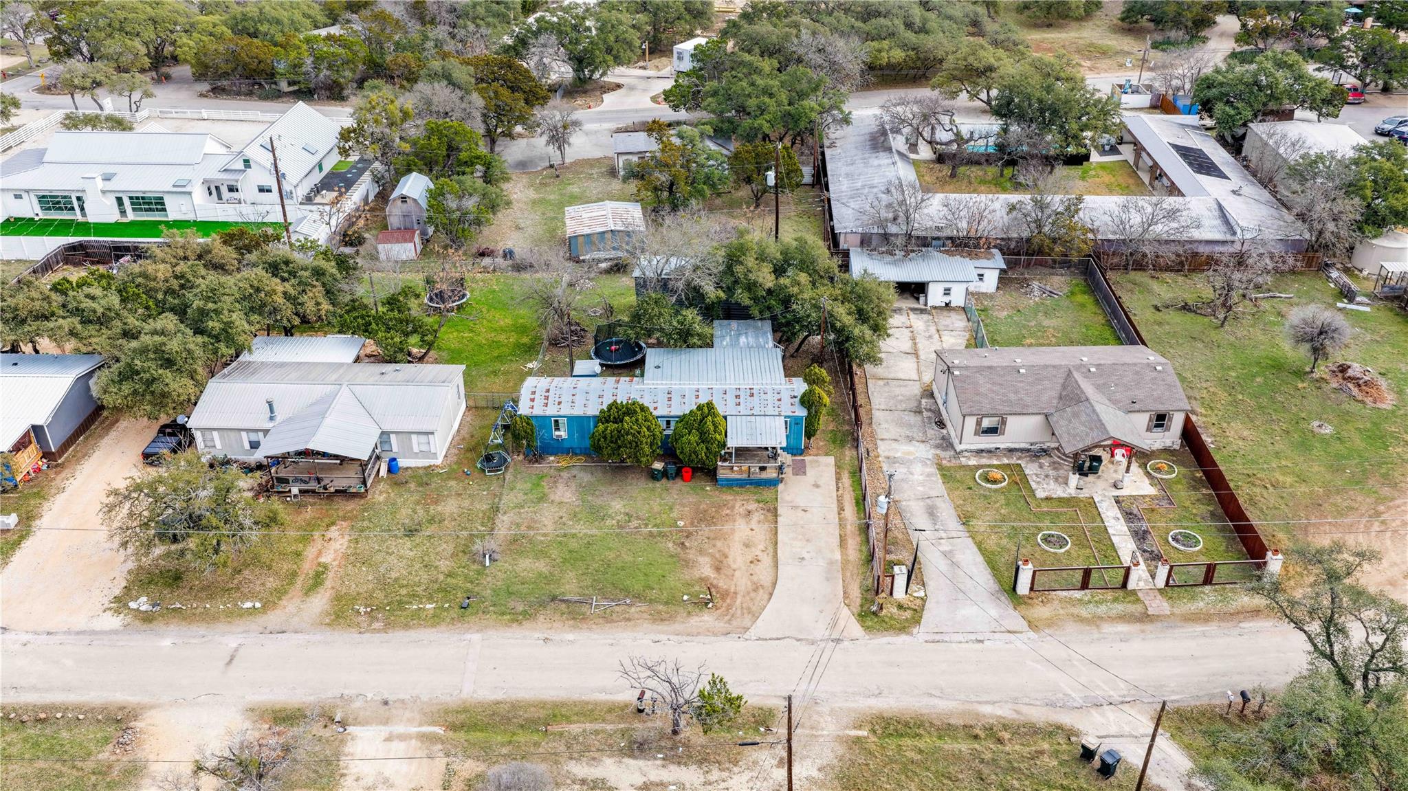 181 Dobie Dr, Wimberley, TX 78676