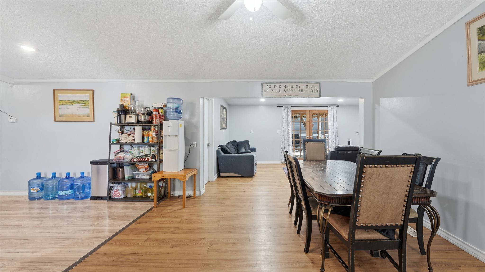 181 Dobie Dr, Wimberley, TX 78676