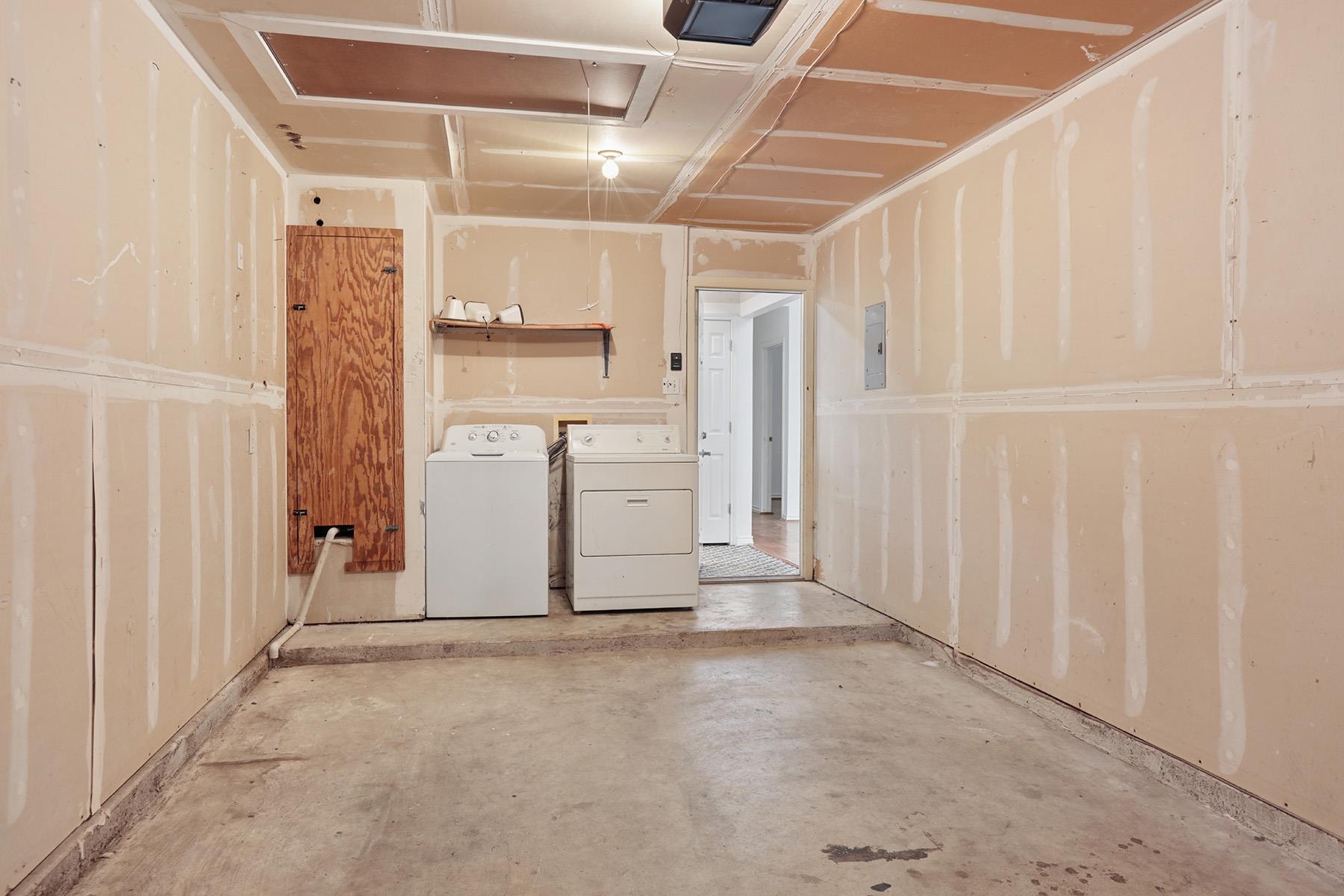 12319 Turtle Rock Rd # B, Austin, TX 78729