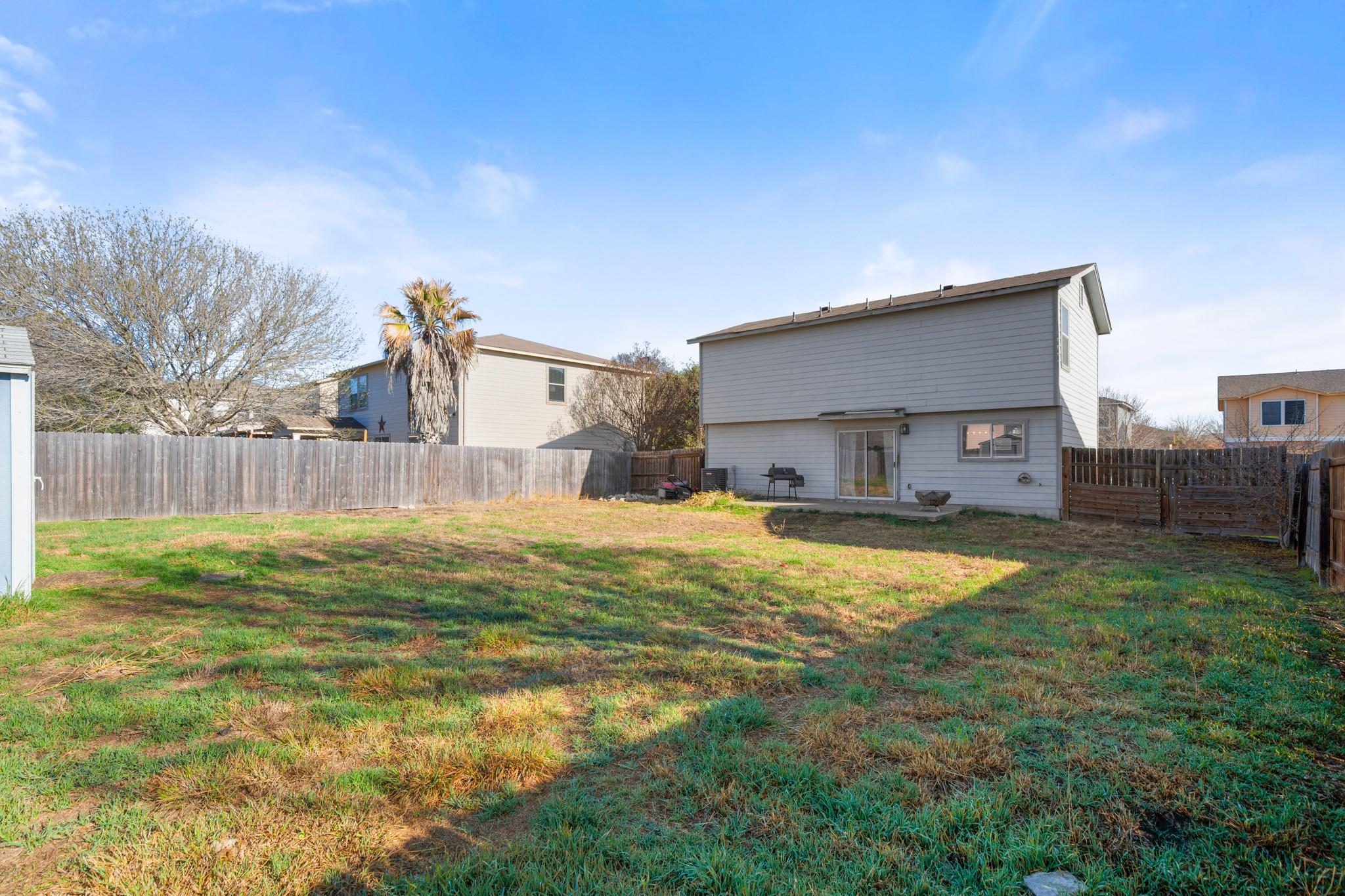 643 Northlake Dr, New Braunfels, TX 78130