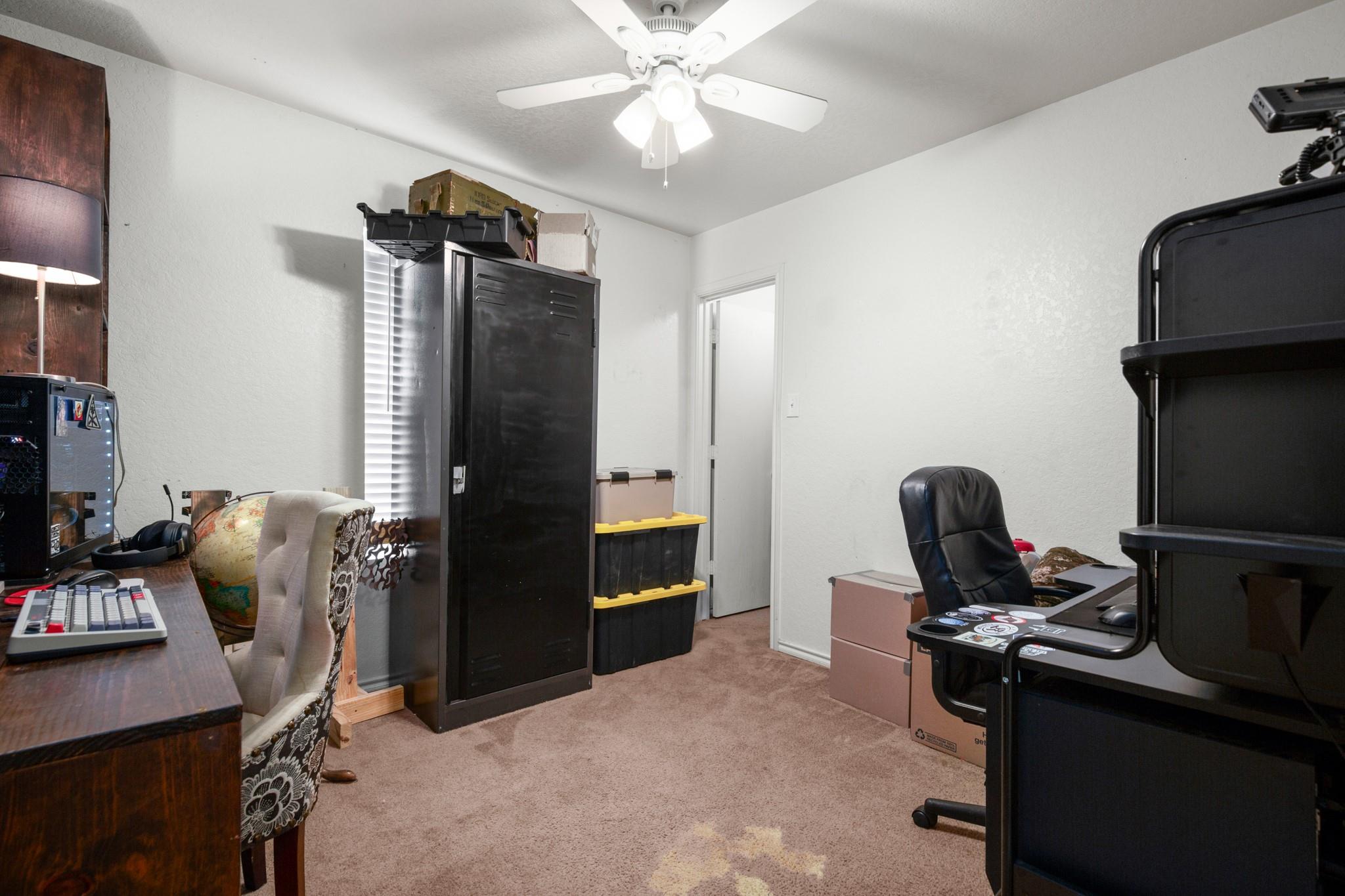 643 Northlake Dr, New Braunfels, TX 78130