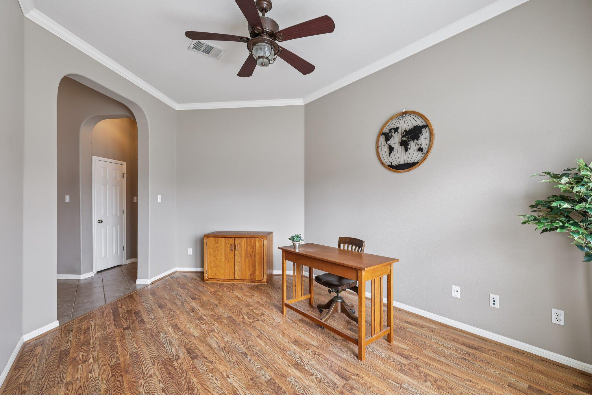 2950 James Parker Ln, Round Rock, TX 78665