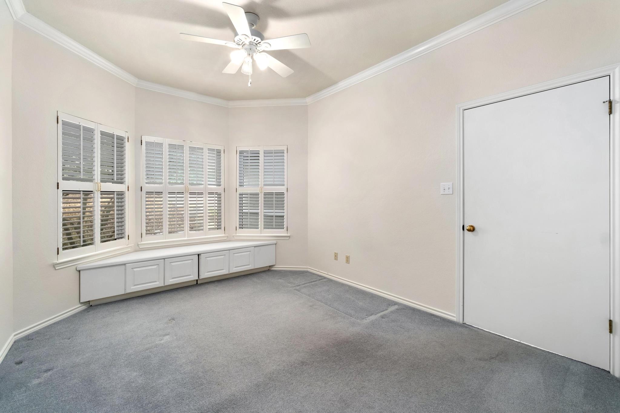 5803 Sandalwood Holw, Austin, TX 78731