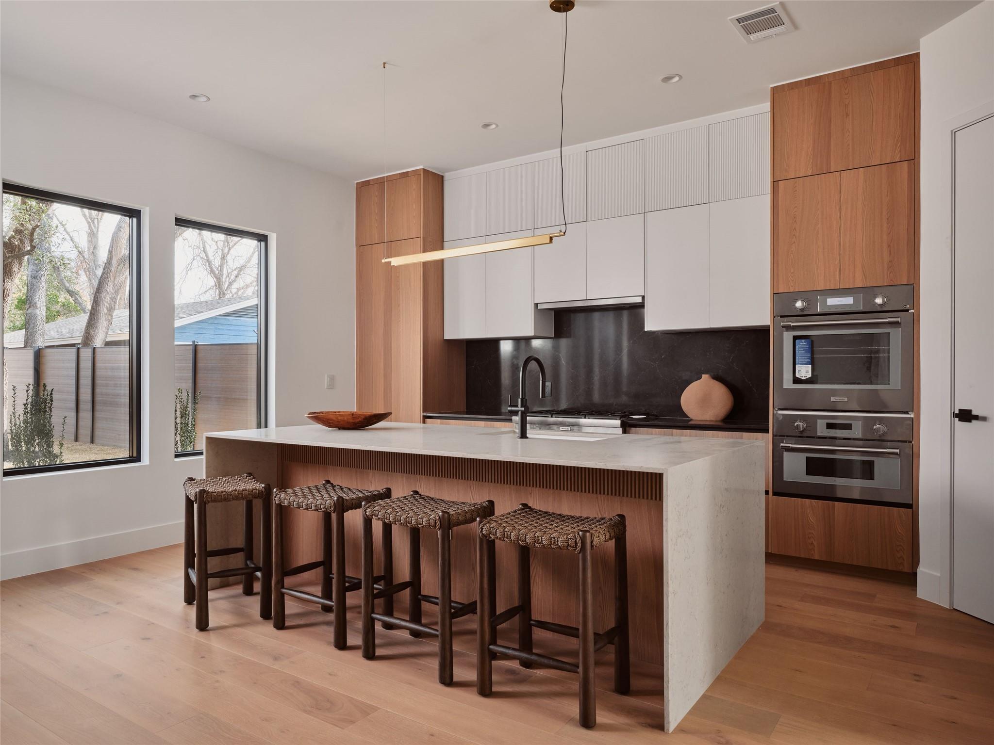 1300 Piedmont Ave, Austin, TX 78757