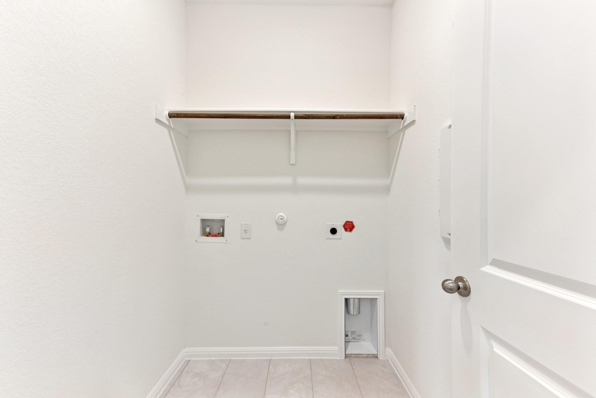 183 Glocken Ln, Kyle, TX 78640