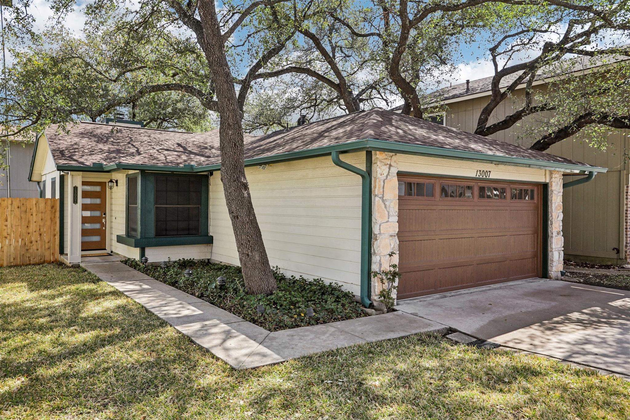 13007 Steeple Chase Dr, Austin, TX 78729