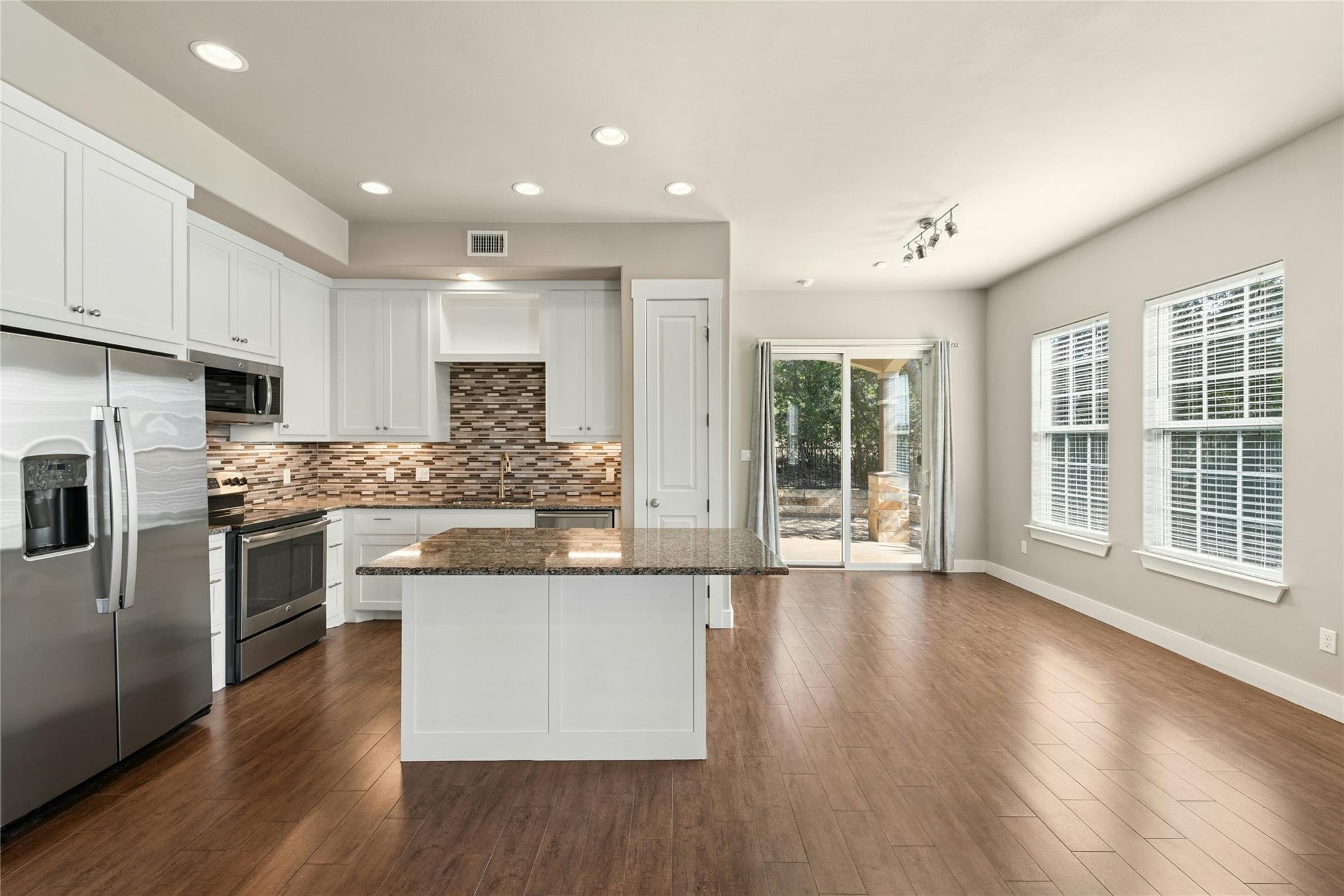 4301 Mansfield Dam Rd # 2101, Austin, TX 78734