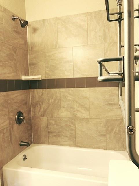 808 W 29th St # 301, Austin, TX 78705