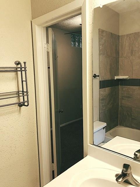 808 W 29th St # 301, Austin, TX 78705