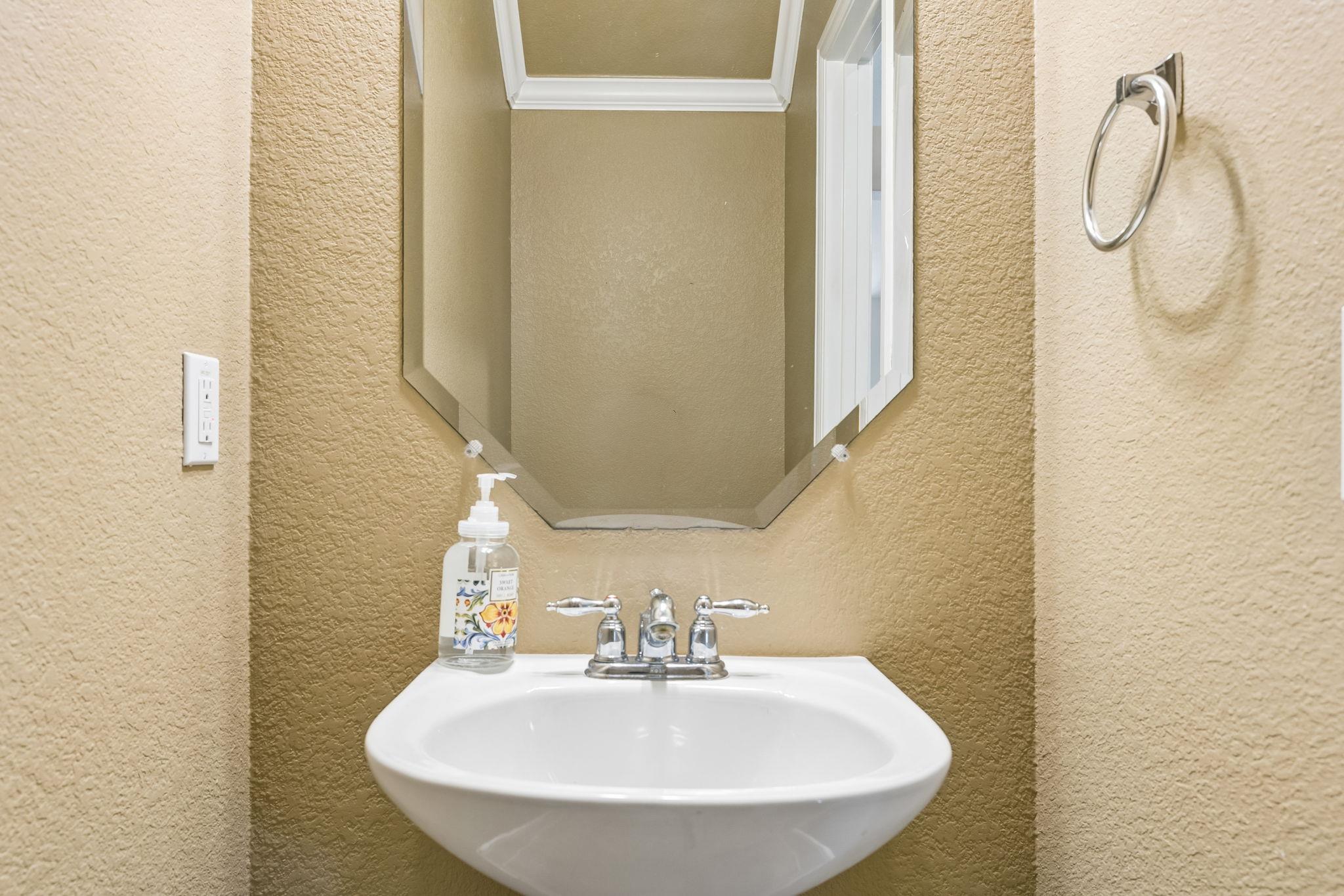 2683 Salorn Way, Round Rock, TX 78681