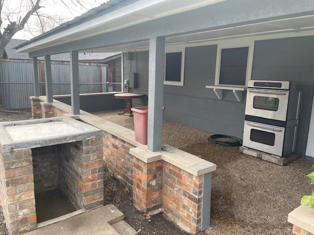 100 W STARLING Dr, Austin, TX 78753