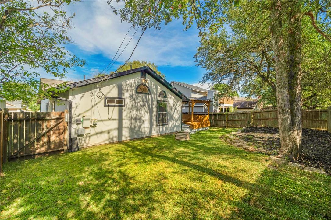 4707 Alta Loma Dr, Austin, TX 78749