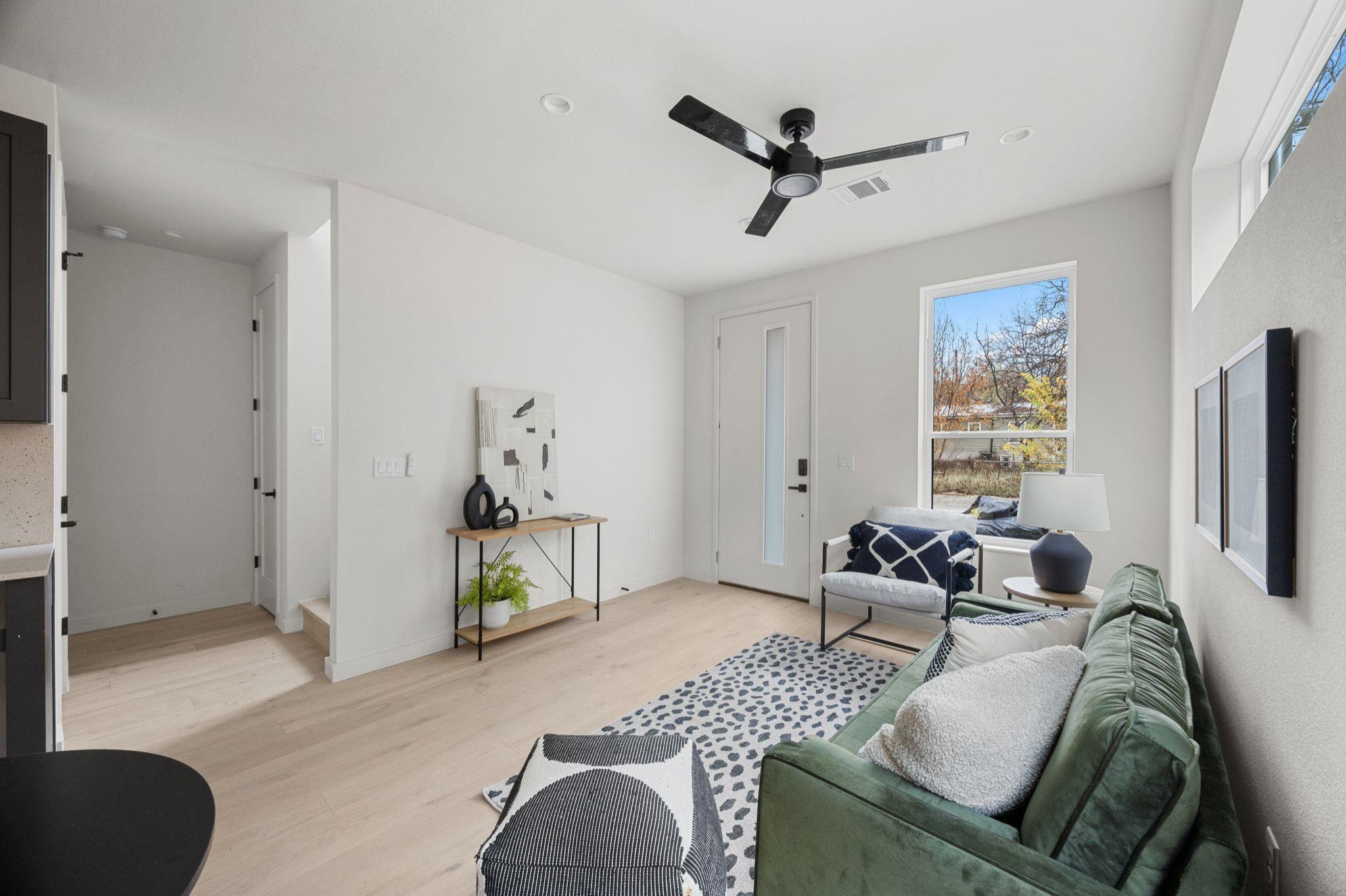 1709 Maple Ave # 2B, Austin, TX 78702