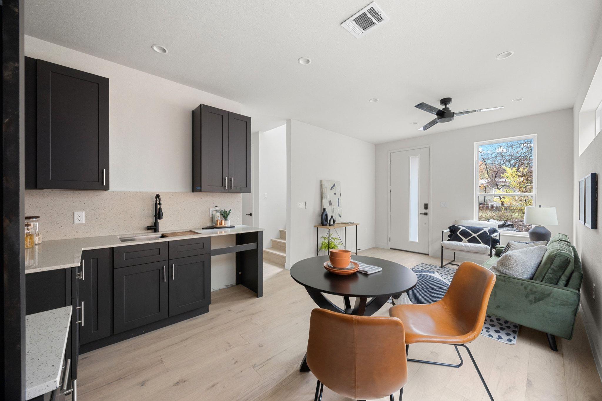 1709 Maple Ave # 2B, Austin, TX 78702