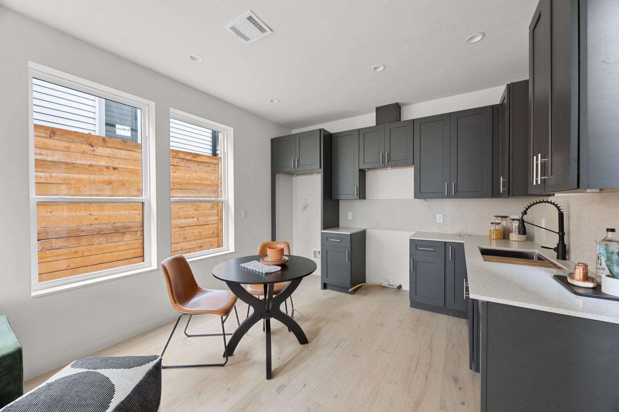 1709 Maple Ave # 2B, Austin, TX 78702