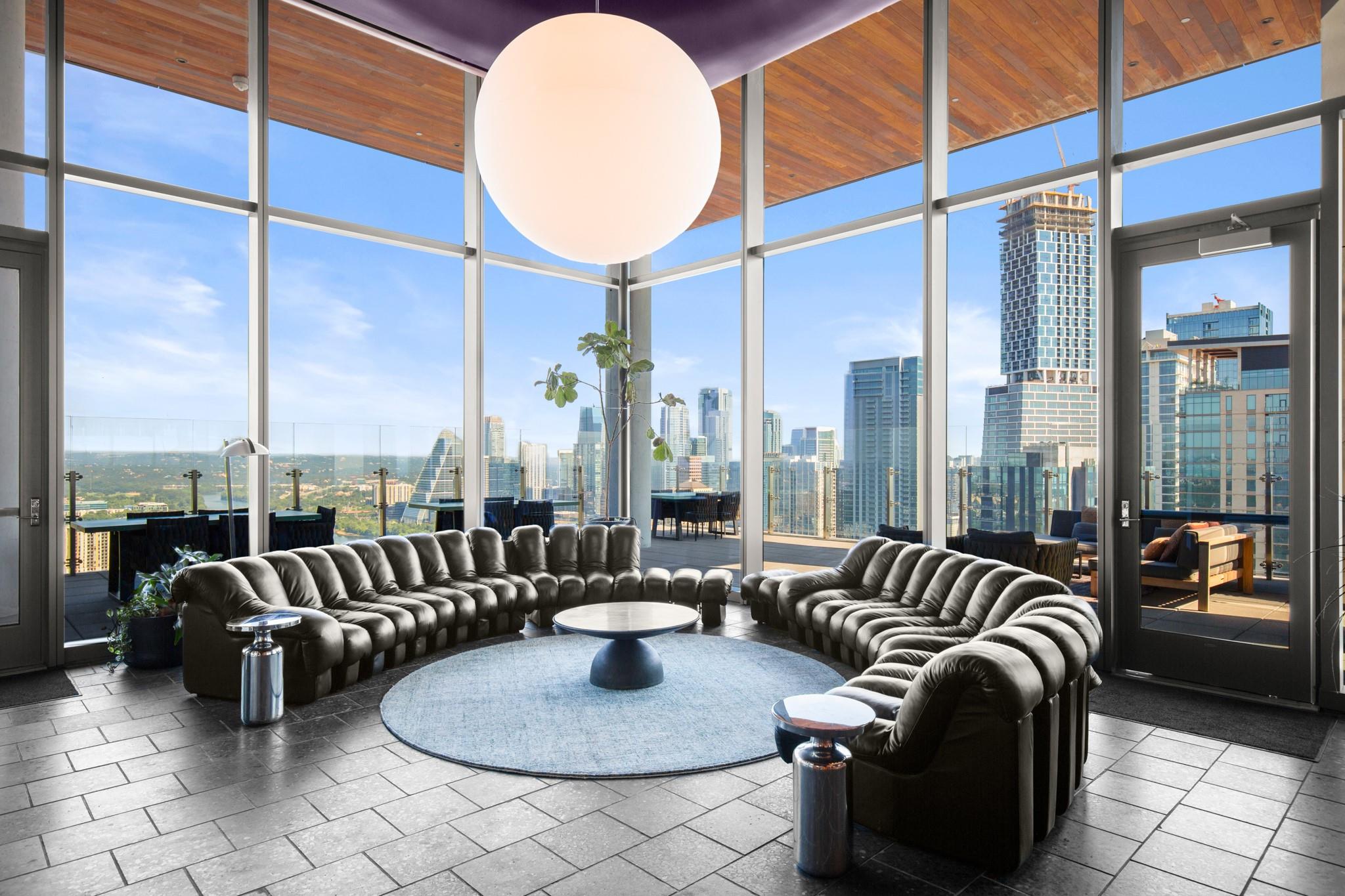 44 East Ave # 1508, Austin, TX 78701