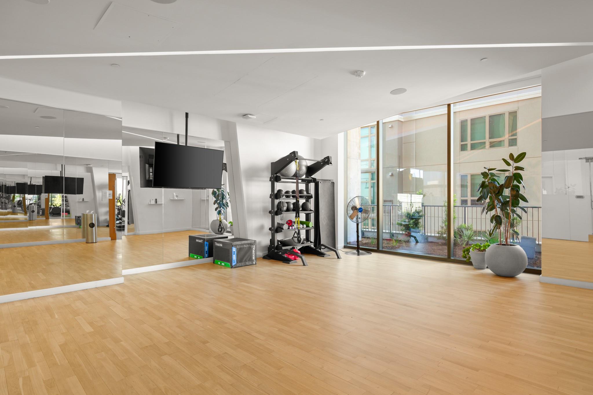 44 East Ave # 1508, Austin, TX 78701