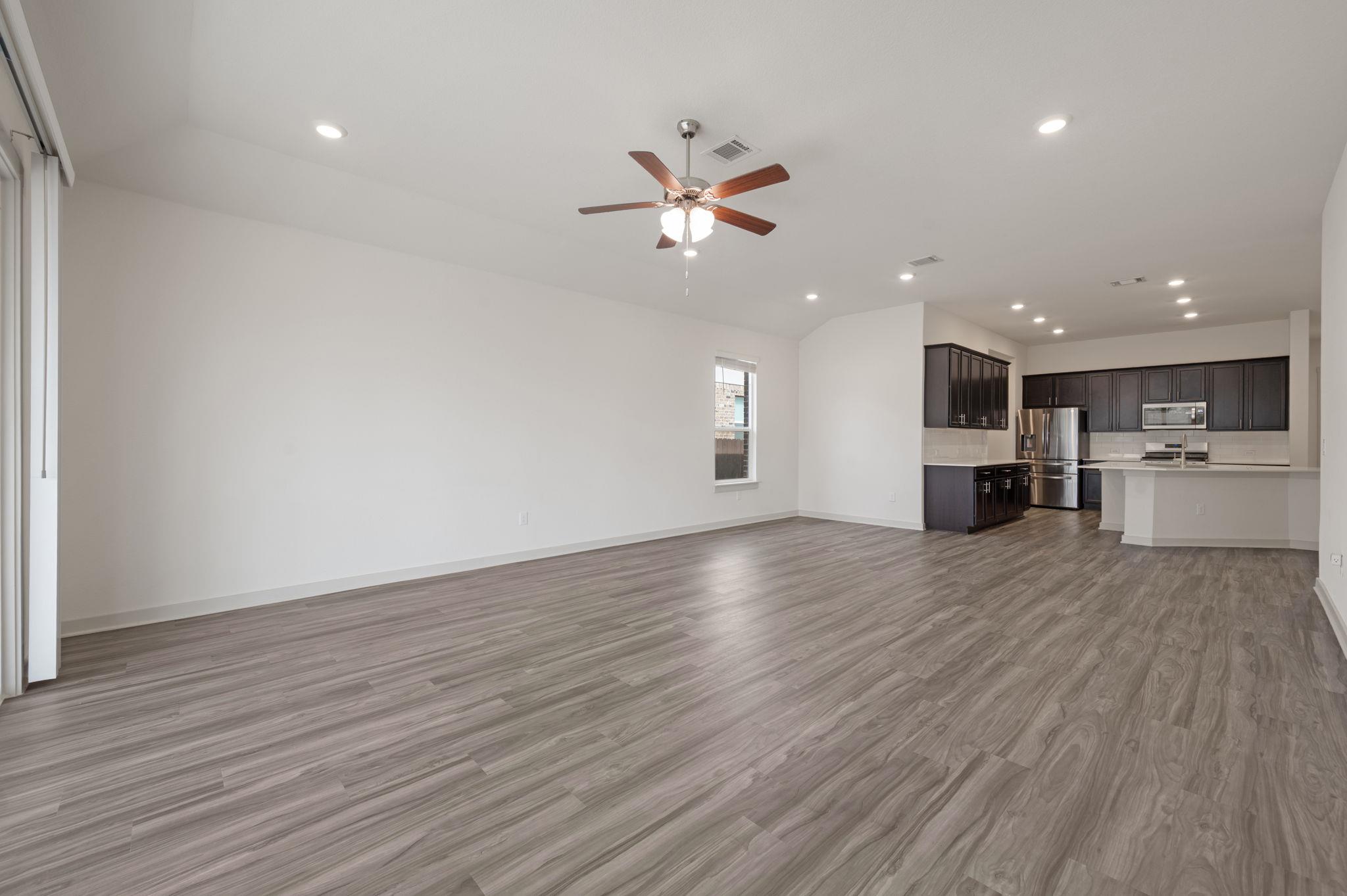 1917 Centerline Ln, Georgetown, TX 78628