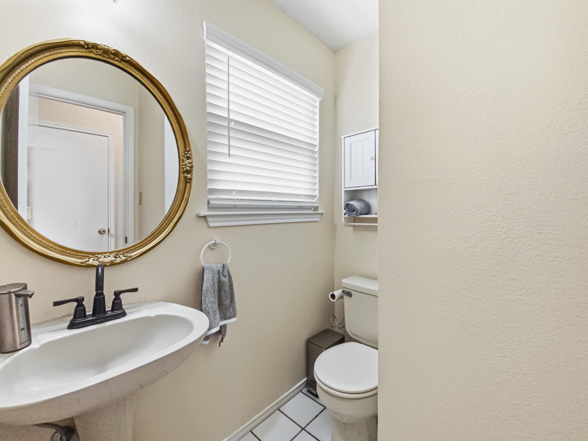 1471 County Road A, Lexington, TX 78947