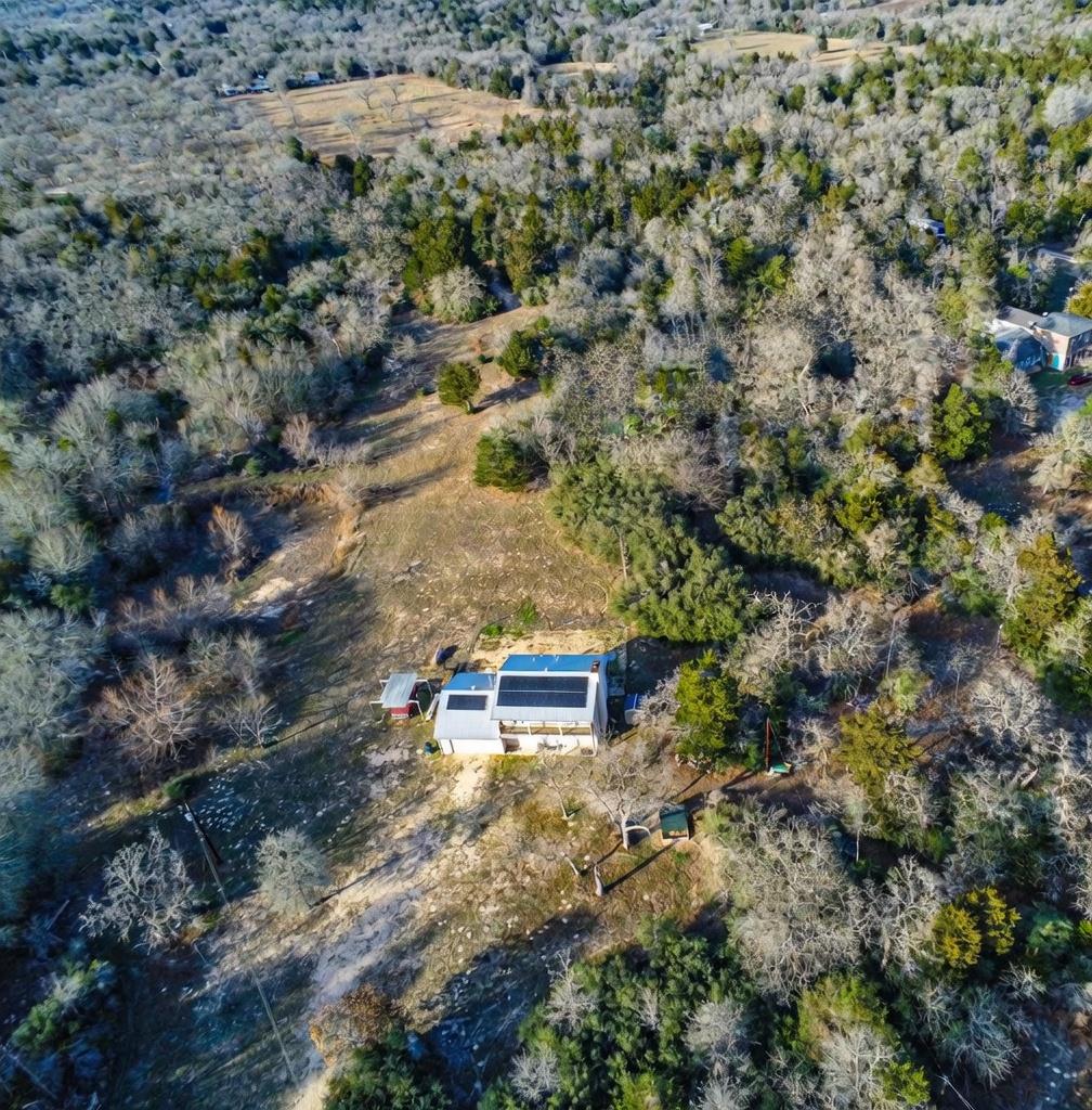 1471 County Road A, Lexington, TX 78947