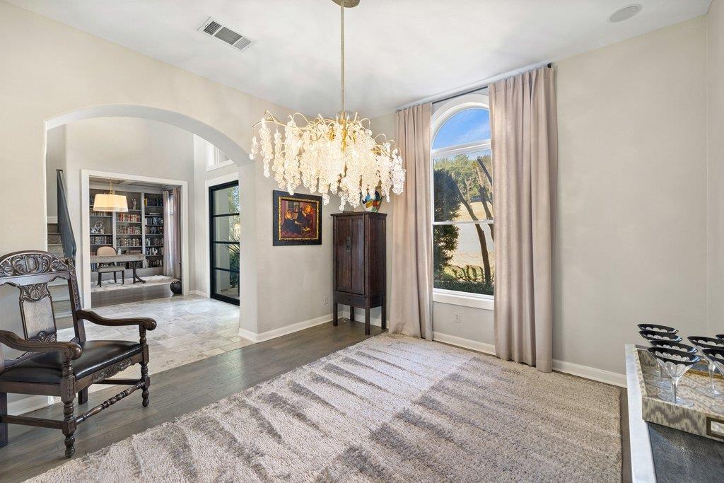 19901 Angel Bay Dr, Spicewood, TX 78669