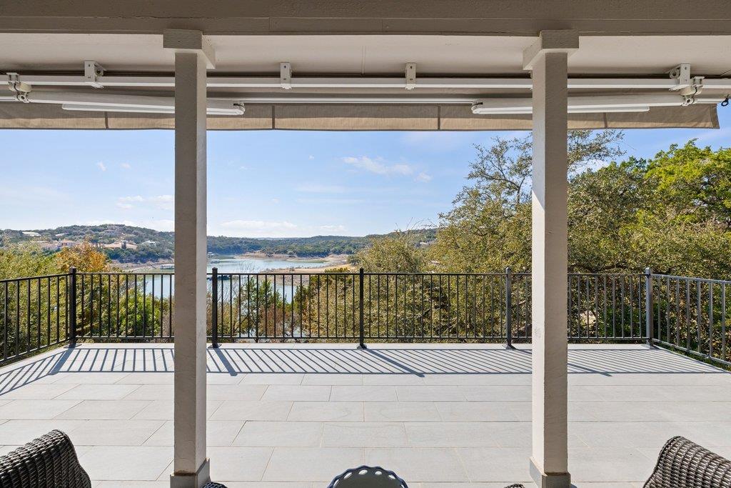 19901 Angel Bay Dr, Spicewood, TX 78669