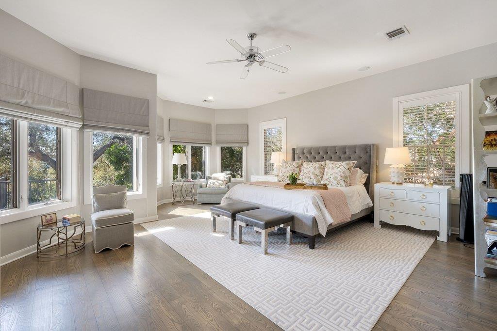 19901 Angel Bay Dr, Spicewood, TX 78669