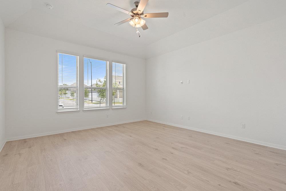 267 Tenny Ln, Kyle, TX 78640