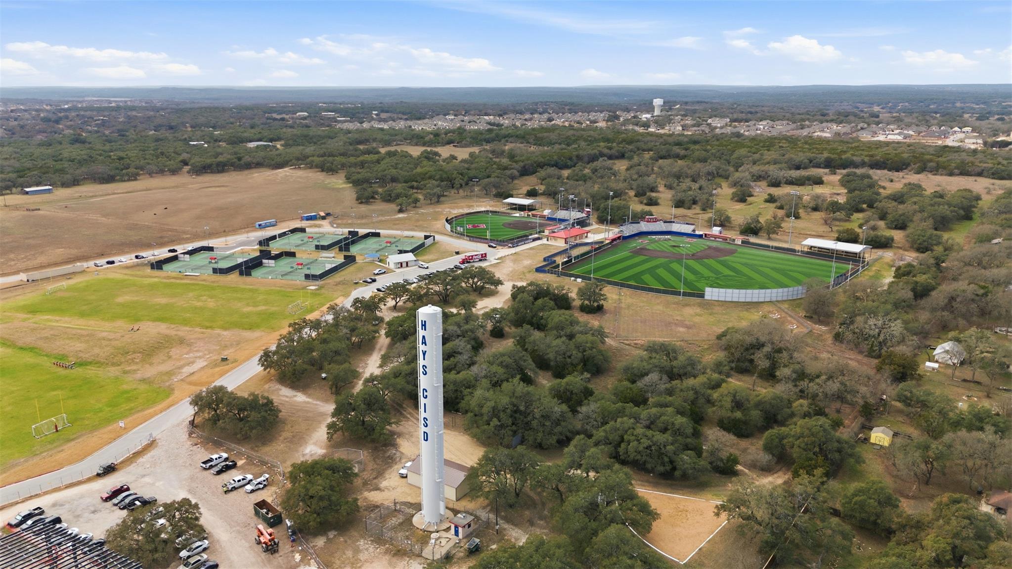 307 Pin Oak Ct, Mountain City, TX 78610