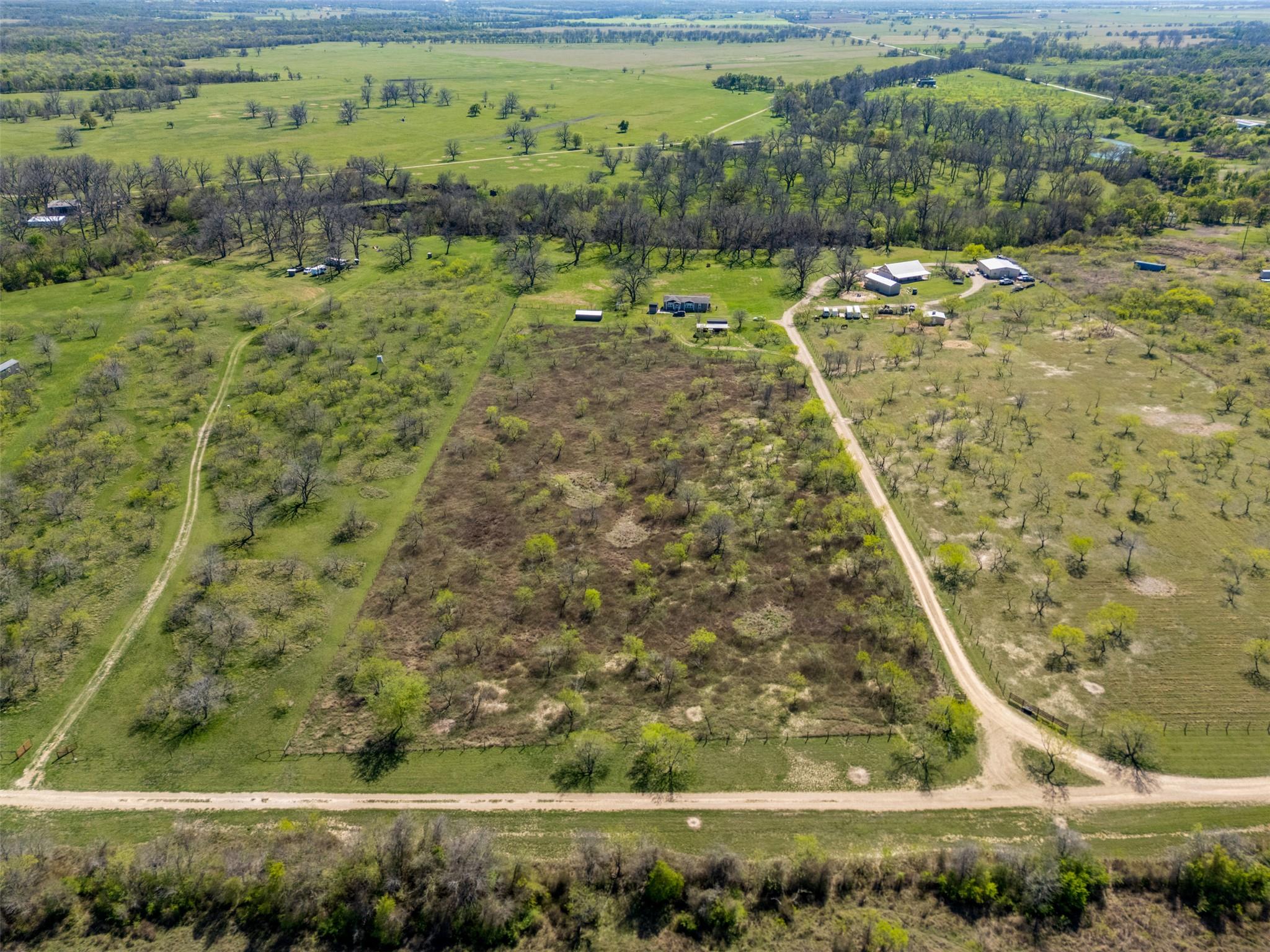 400 Private Road 4295, Rockdale, TX 76567