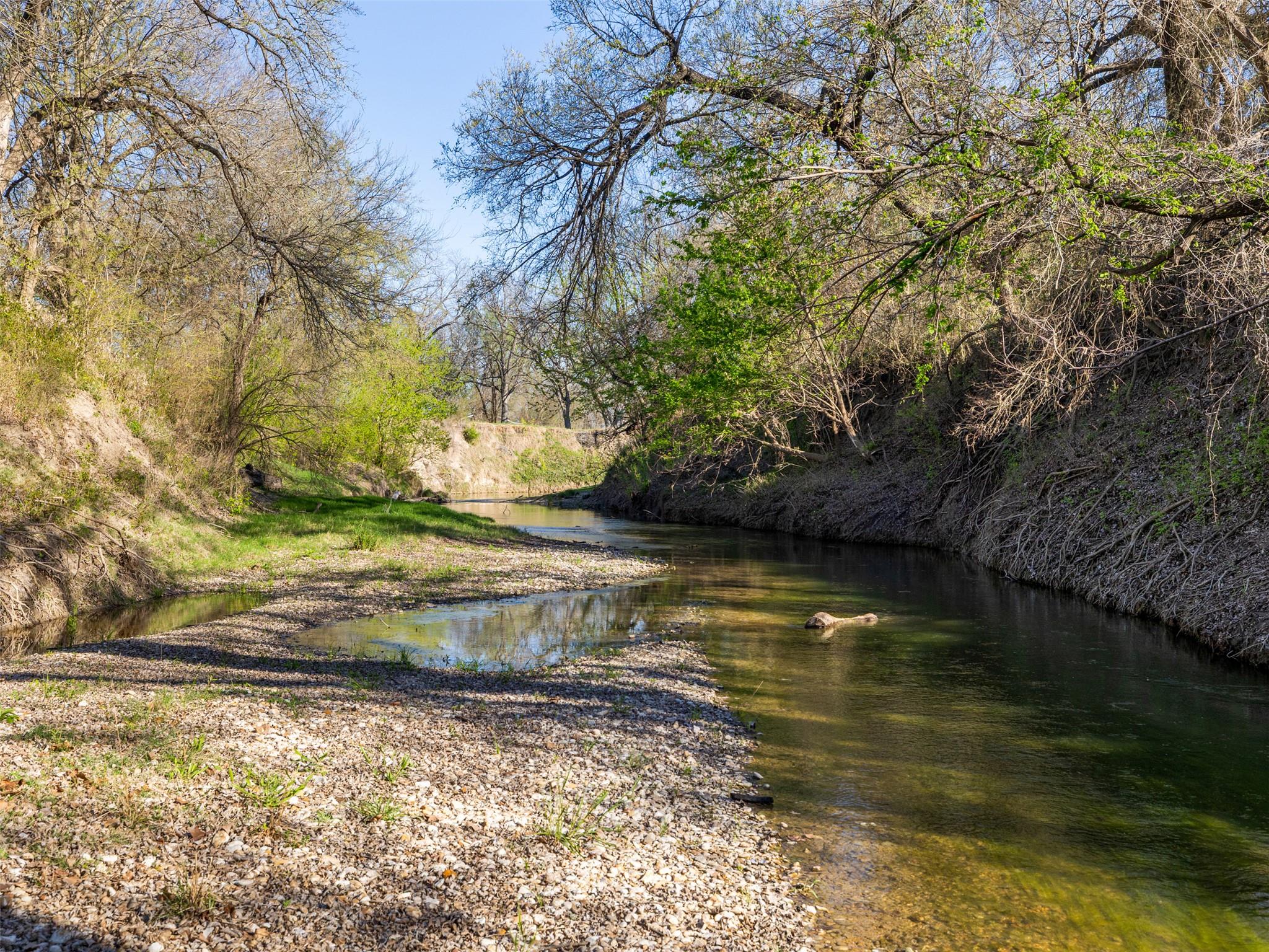 400 Private Road 4295, Rockdale, TX 76567